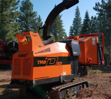What equipment and expertise separate professional from amateur chipper hire companies