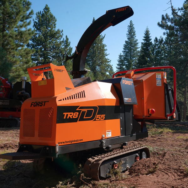 What equipment and expertise separate professional from amateur chipper hire companies